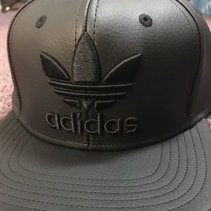 Adidas adjustable fit